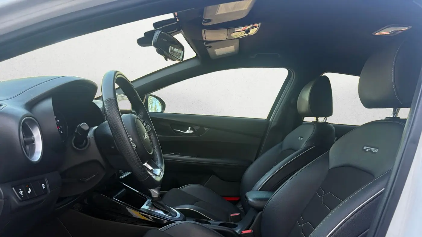 2023 Kia Forte GT-Line
