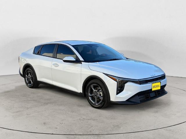 2025 Kia K4 - $18,571
