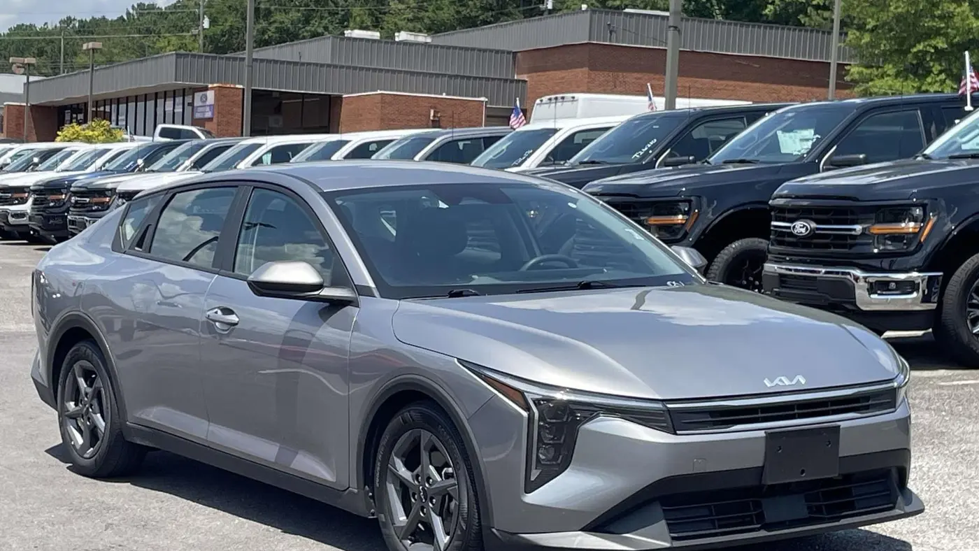 Preowned 2025 Kia K4 LXS for Sale