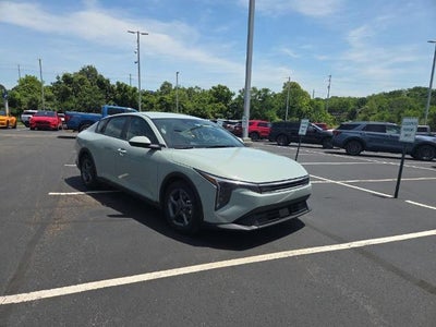 2025 Kia K4 LXS 4DR Sedan