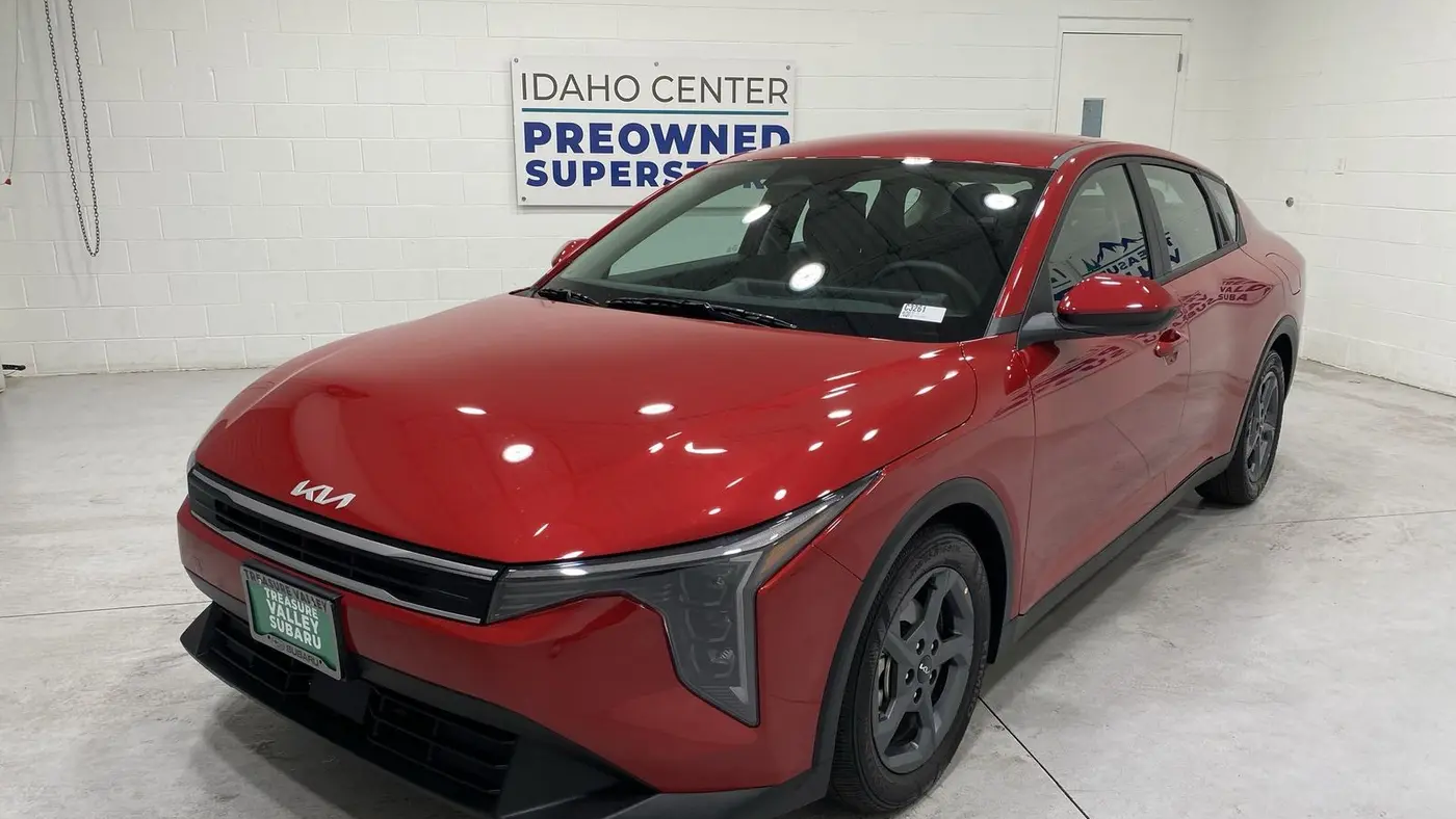 2025 Kia K4 LXS