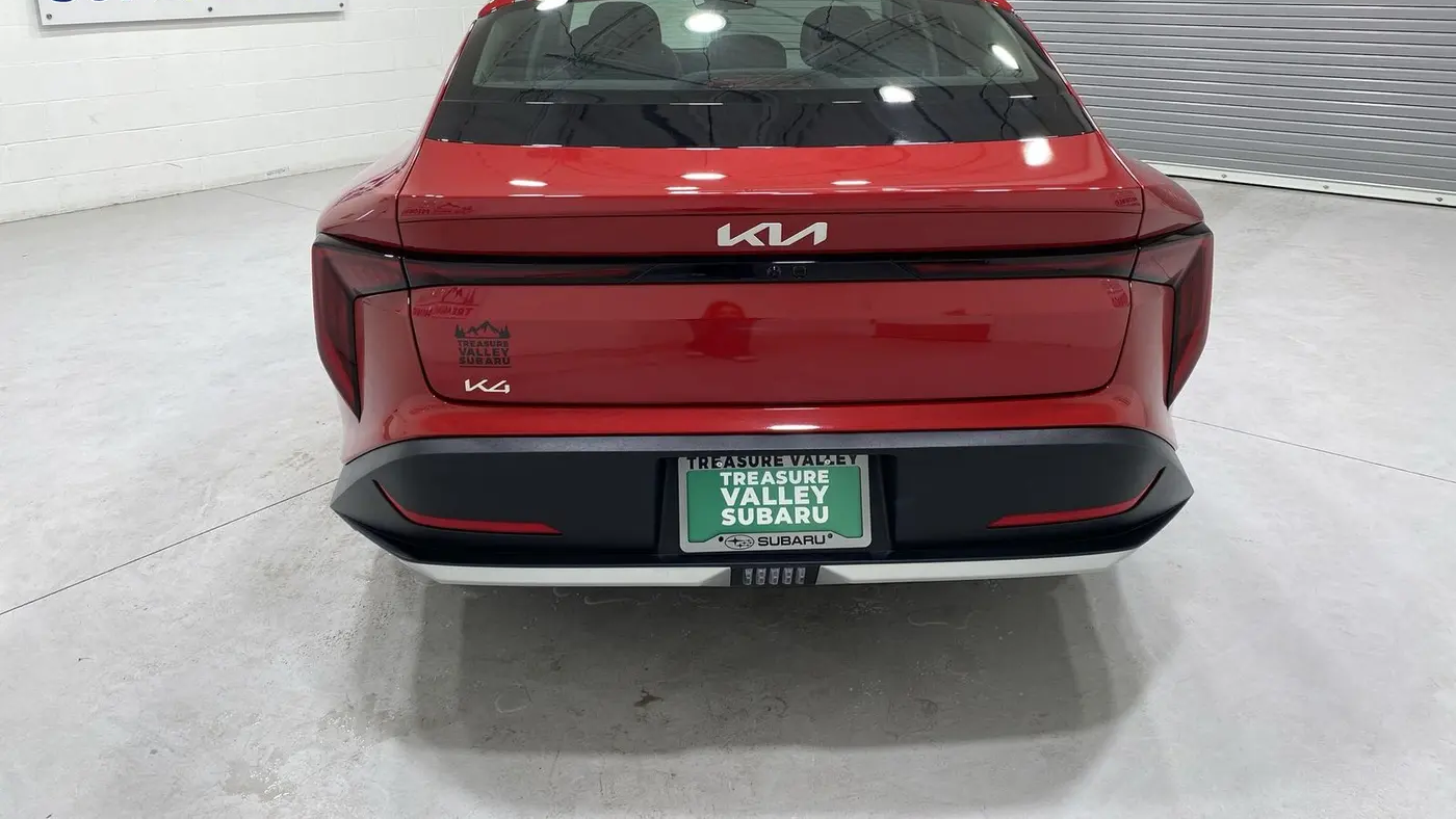 2025 Kia K4 LXS