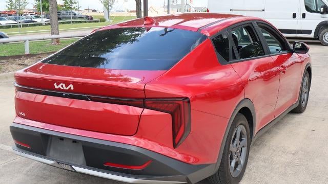2025 Kia K4 LXS