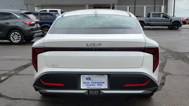 2025 Kia K4 LX