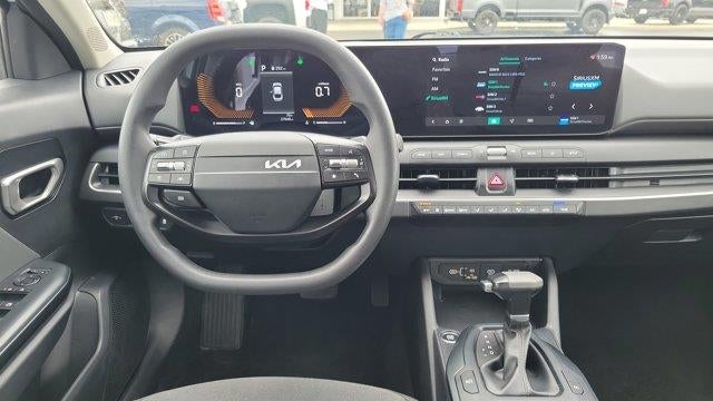 2025 Kia K4 LX