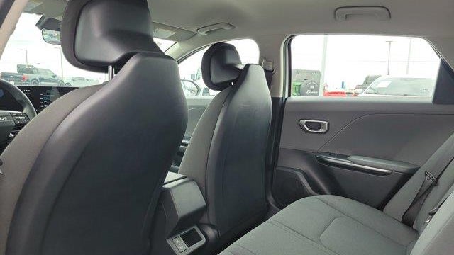 2025 Kia K4 LX