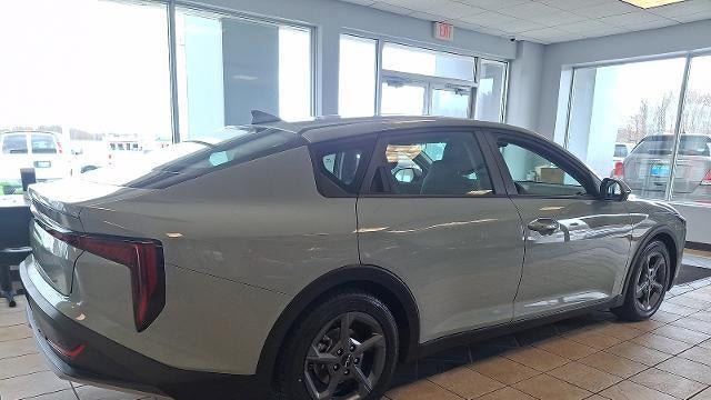 2025 Kia K4 LX