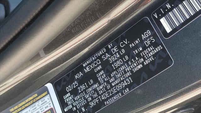2025 Kia K4 LXS