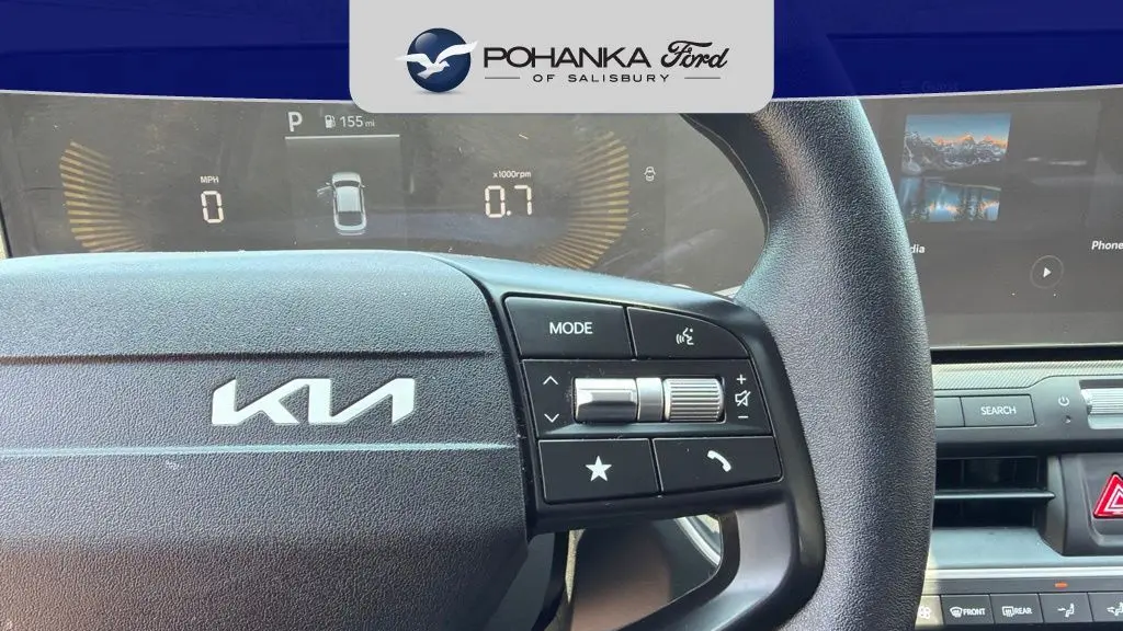 2025 Kia K4 LX