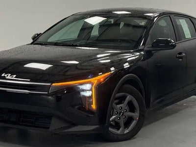 2026 Kia K4 LXS 4DR Sedan
