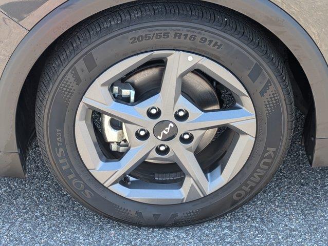 2025 Kia K4 - $22,940