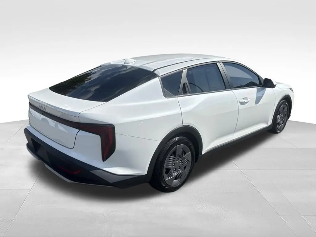 2025 Kia K4 - $20,987