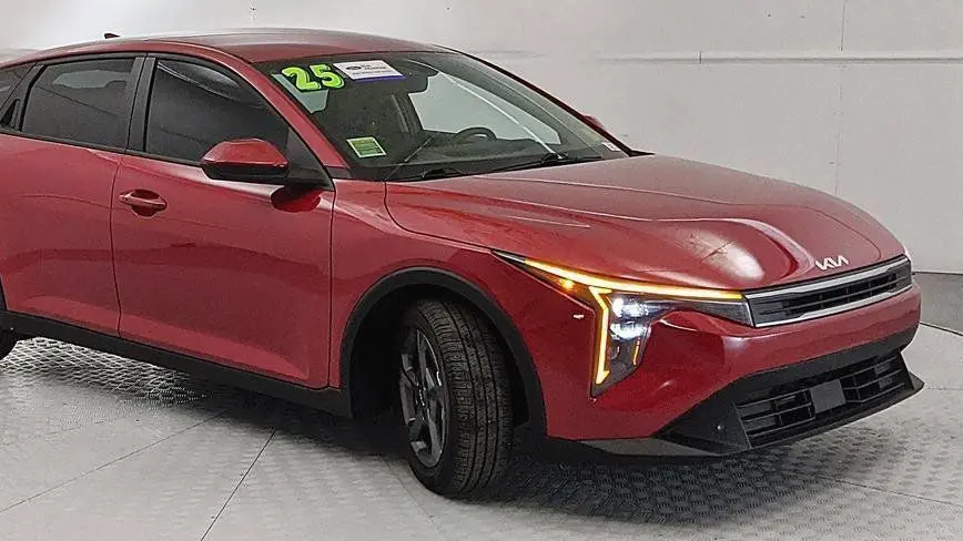 Preowned 2025 Kia K4 LXS for Sale