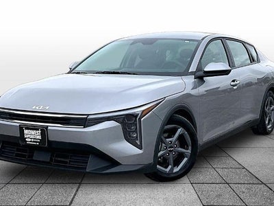 2025 Kia K4 LXS 4DR Sedan