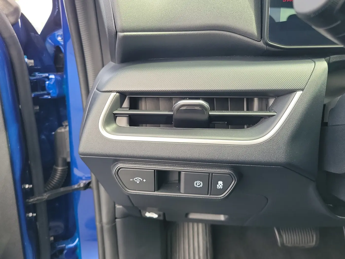 2025 Kia K4 - $22,523