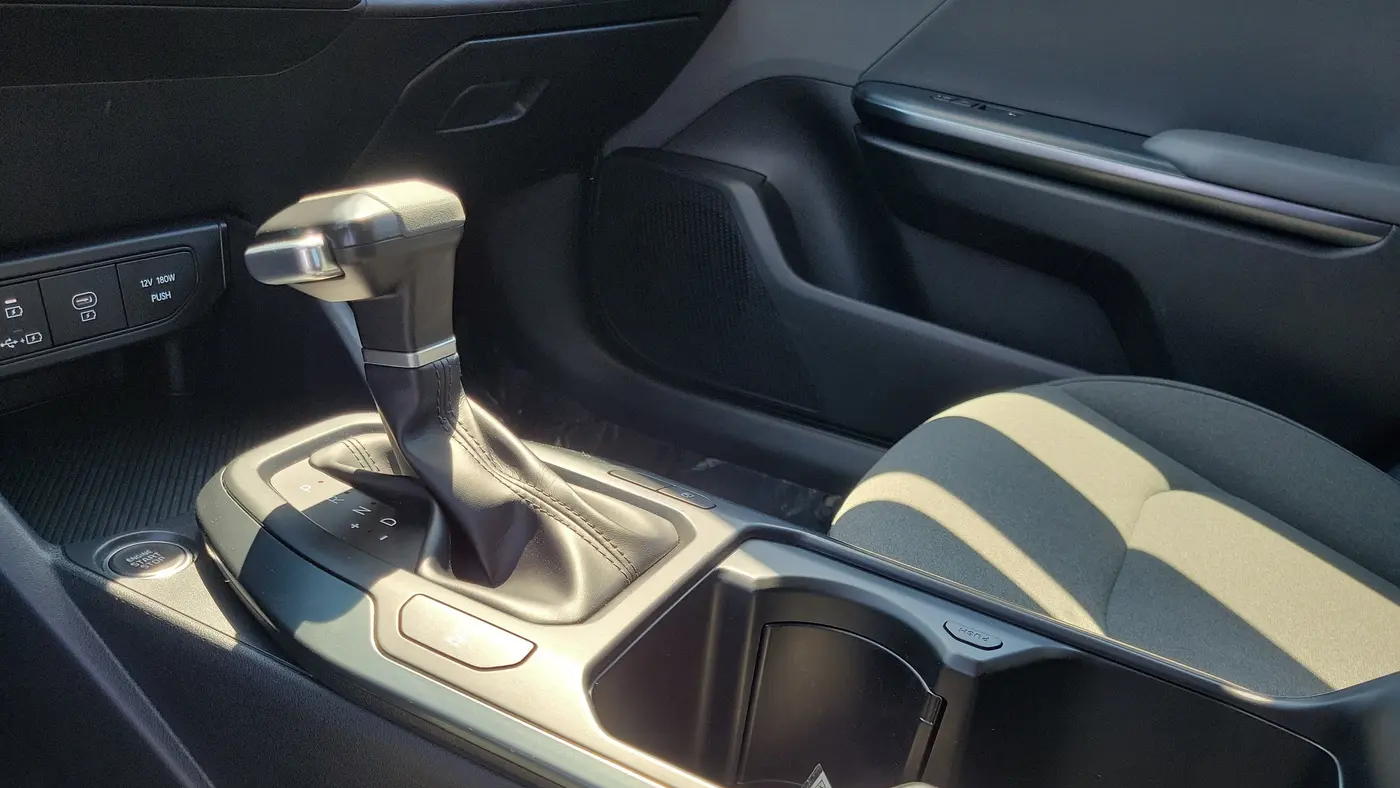 2025 Kia K4 LX