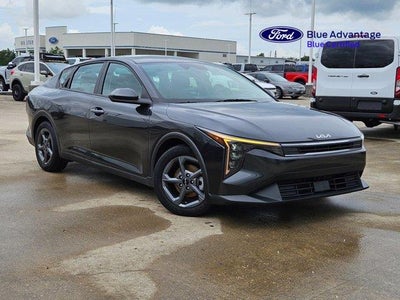 2025 Kia K4 LXS 4DR Sedan