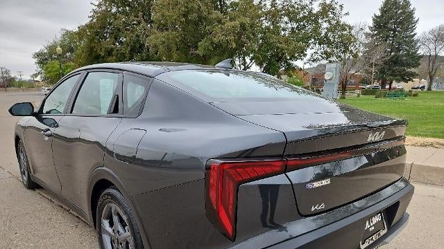 2025 Kia K4 LX