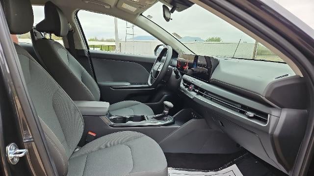 2025 Kia K4 LX