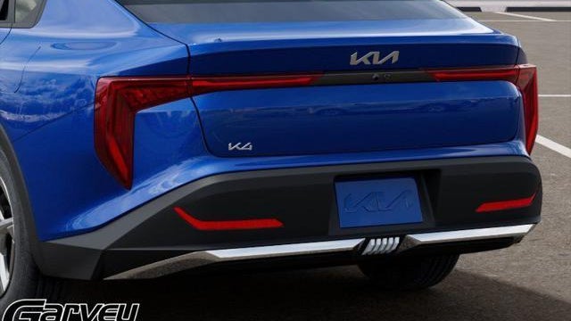 2026 Kia K4 LXS