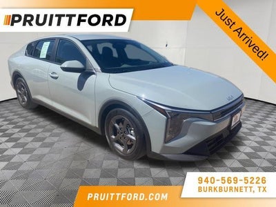 2025 Kia K4 LX 4DR Sedan