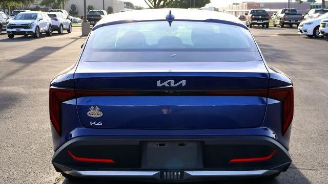 2025 Kia K4 LXS