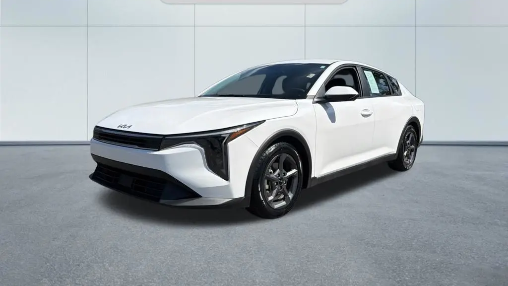 Preowned 2025 Kia K4 LX for Sale