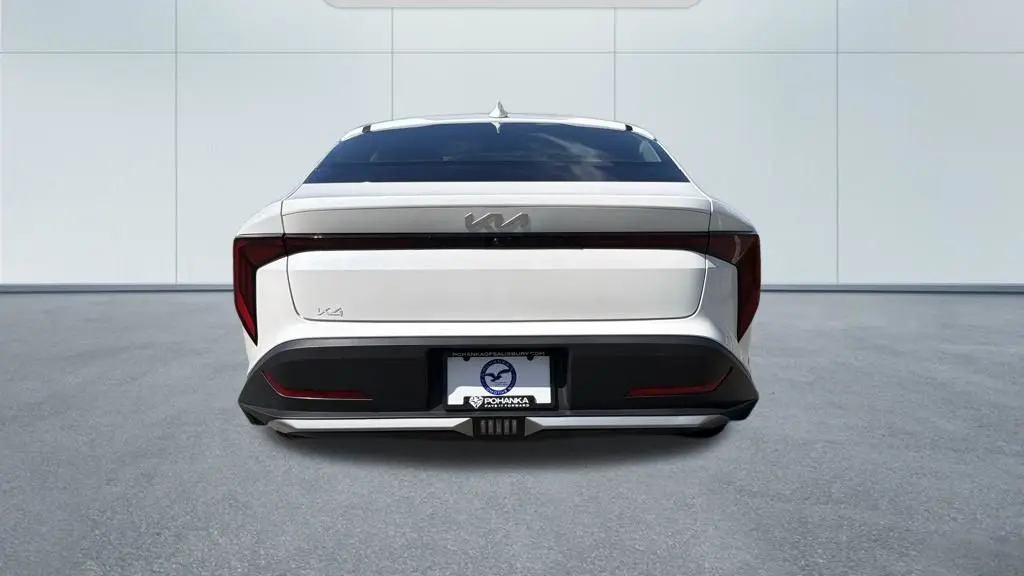2025 Kia K4 LX