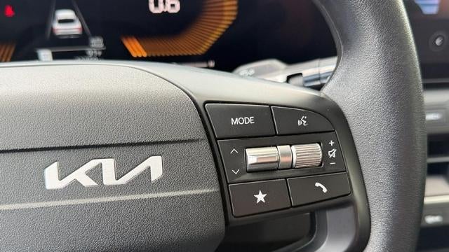 2025 Kia K4 LX