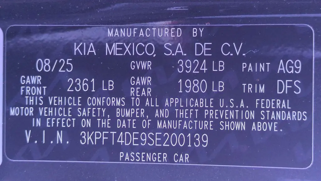 2025 Kia K4 LXS