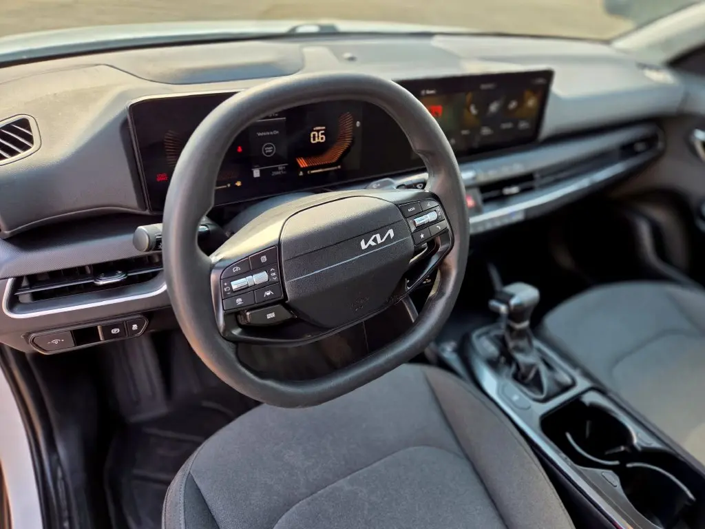 2025 Kia K4 - $21,897