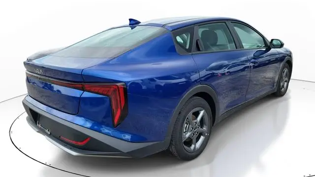 2025 Kia K4 LX