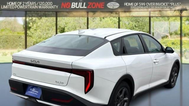 2025 Kia K4 LXS