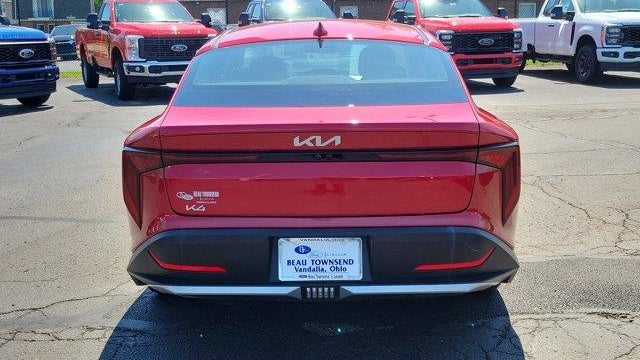 2025 Kia K4 LX