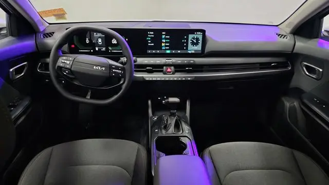 2025 Kia K4 LX