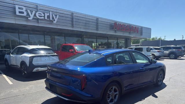 2025 Kia K4 LX