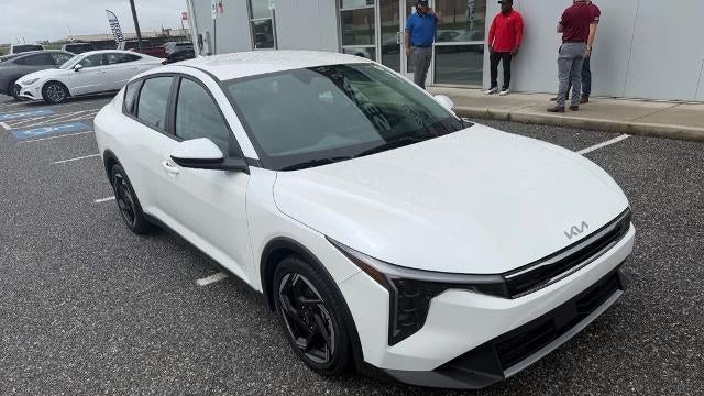 2025 Kia K4 EX