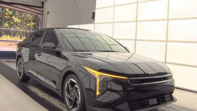 2025 Kia K4 EX