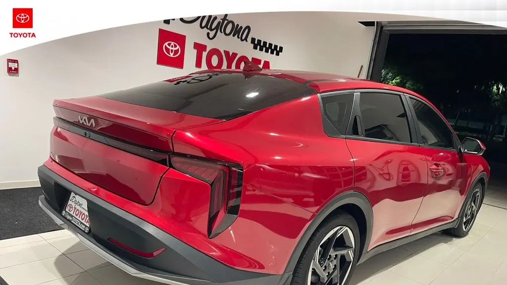 2025 Kia K4 EX