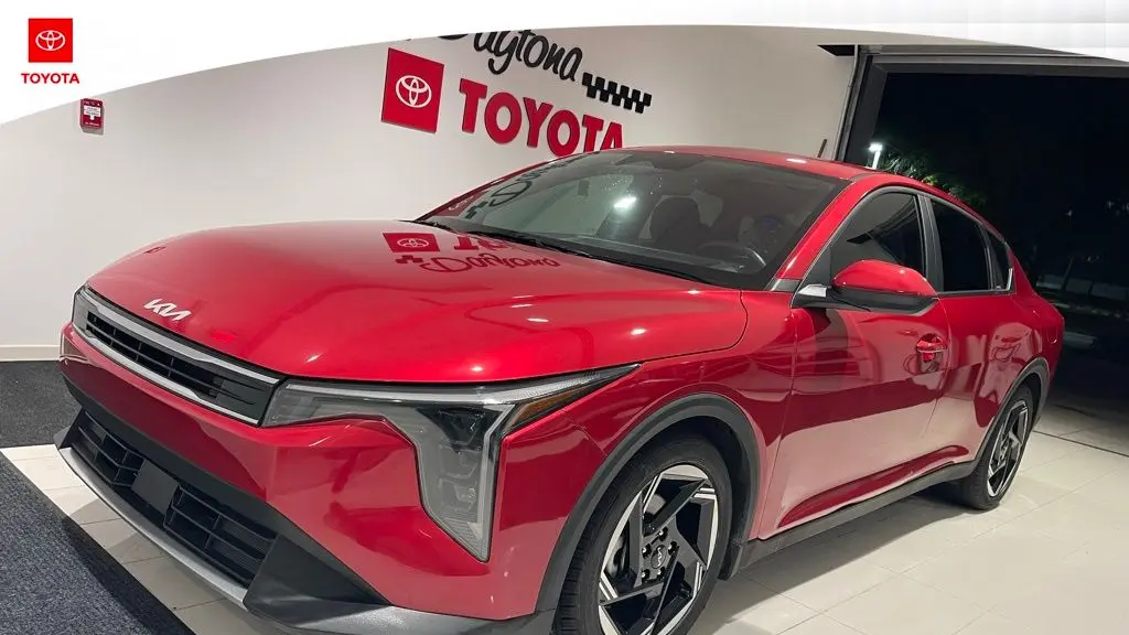 2025 Kia K4 EX