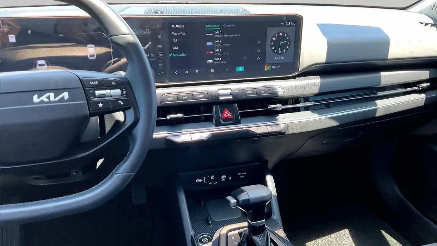 2025 Kia K4 EX