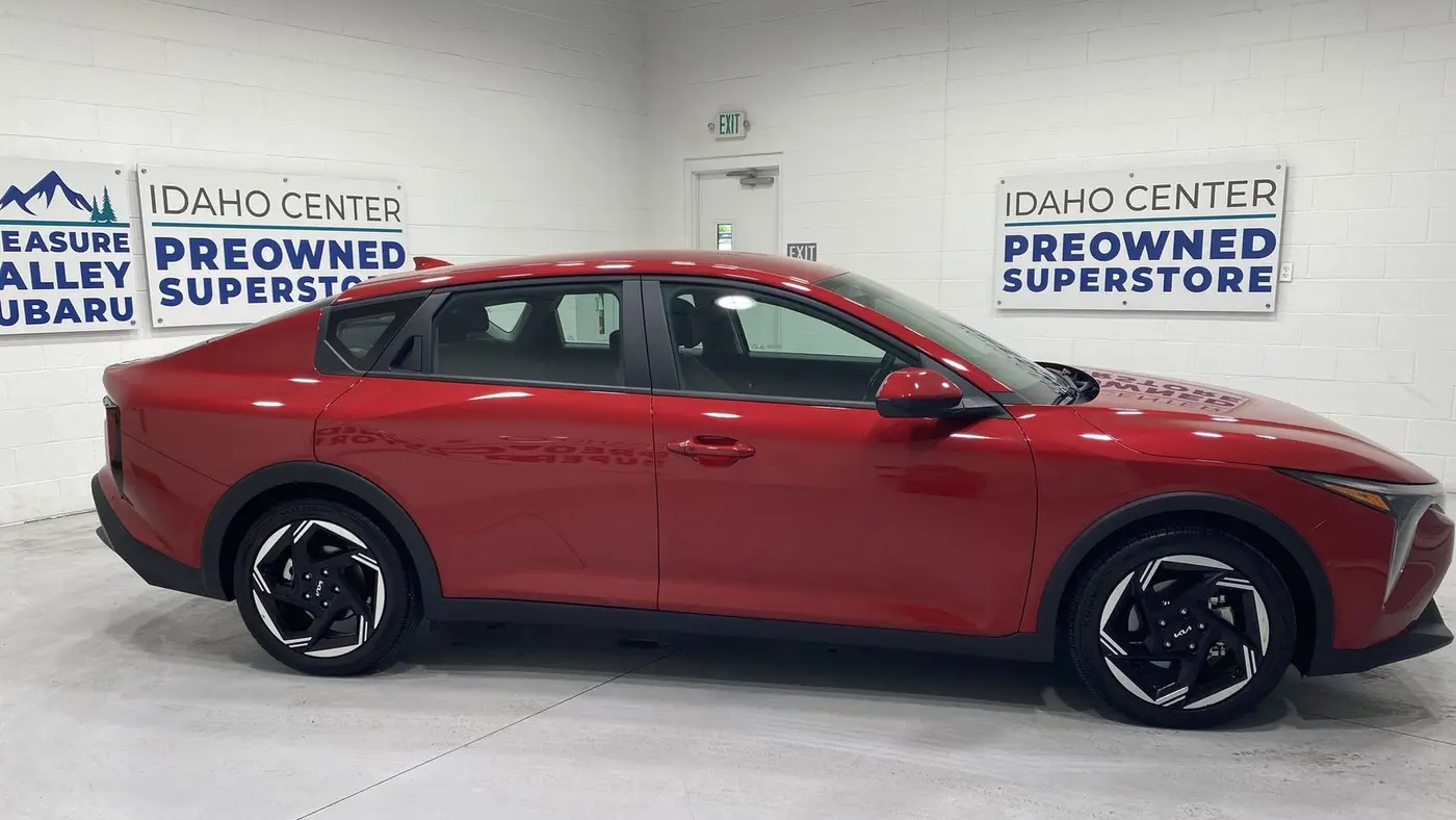 2025 Kia K4 EX