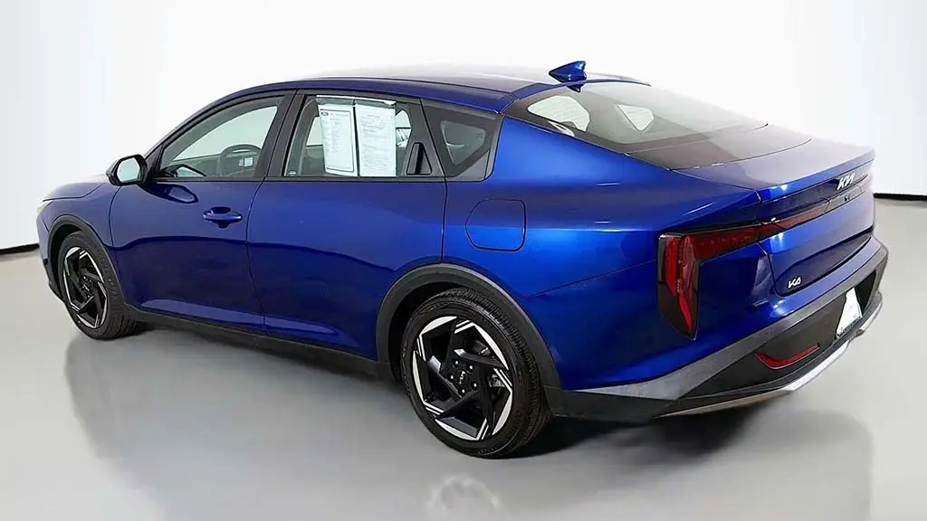 2025 Kia K4 EX