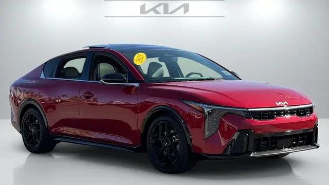 2025 Kia K4 GT-Line Turbo