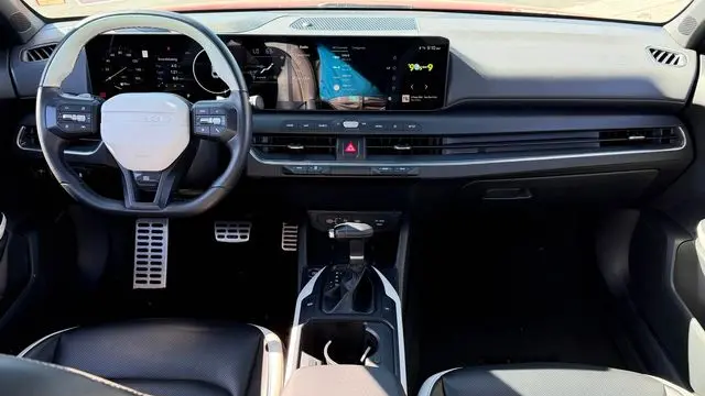 2025 Kia K4 GT-Line Turbo