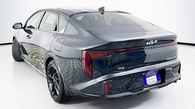 2025 Kia K4 GT-Line Turbo