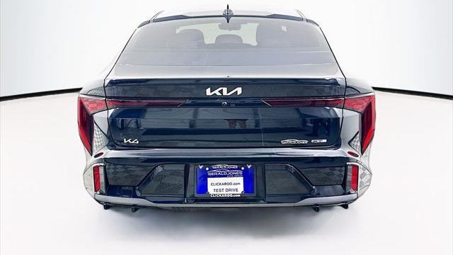 2025 Kia K4 GT-Line Turbo
