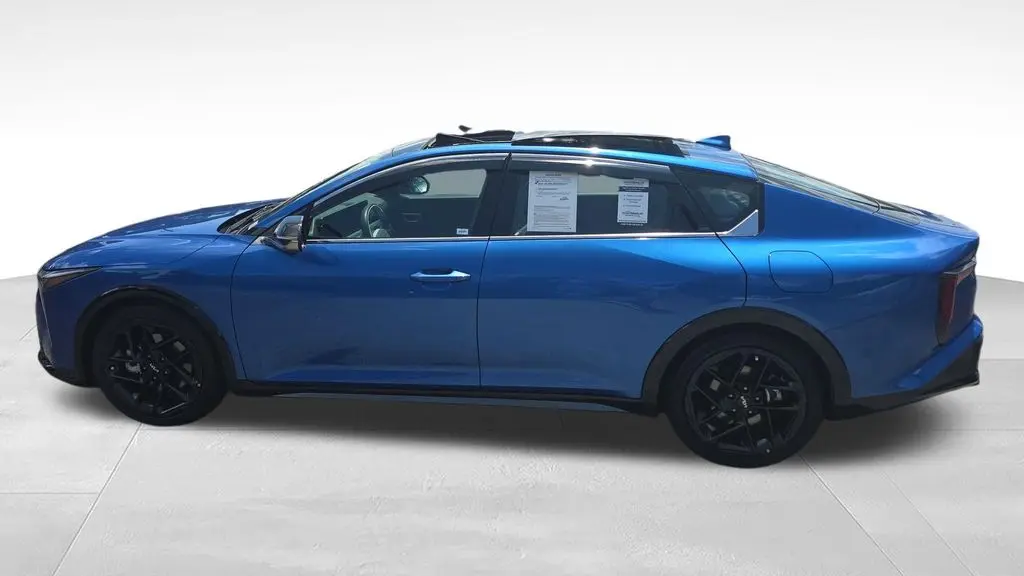 2025 Kia K4 GT-Line Turbo