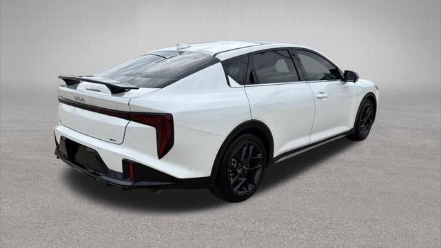 2025 Kia K4 GT-Line Turbo