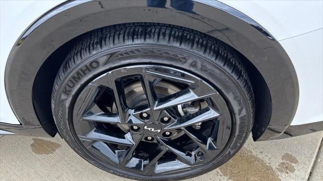 2025 Kia K4 GT-Line Turbo